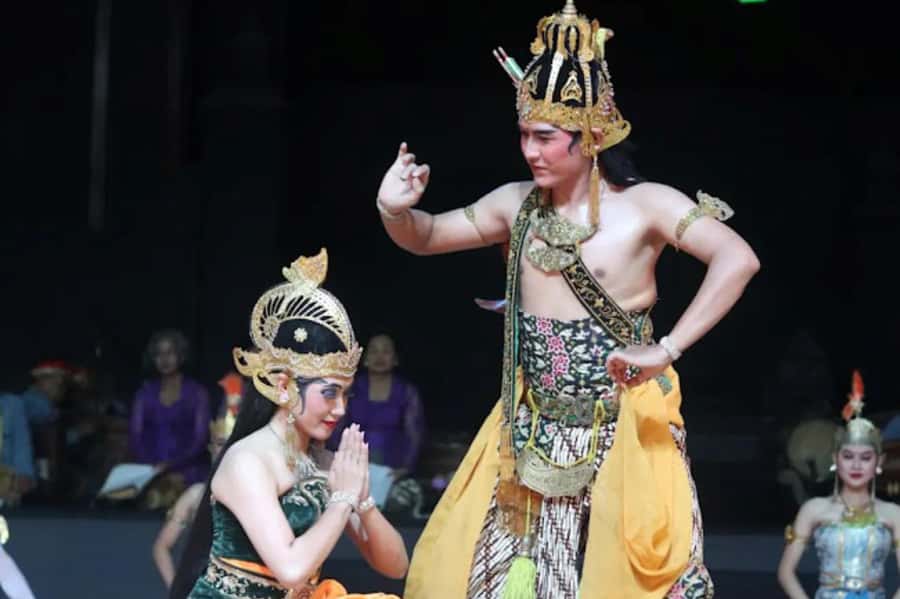 Yogyakarta: Ramayana Show with Transfer, Entry Fee & Dinner - Quick take: what matters most here