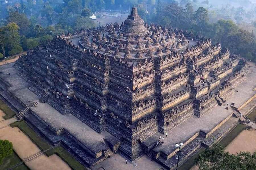 YOGYAKARTA; SUNRISE AT VIEW POINT AND BOROBUDUR CLIMB UP - Who Should Book This Borobudur Sunrise and Climb Tour