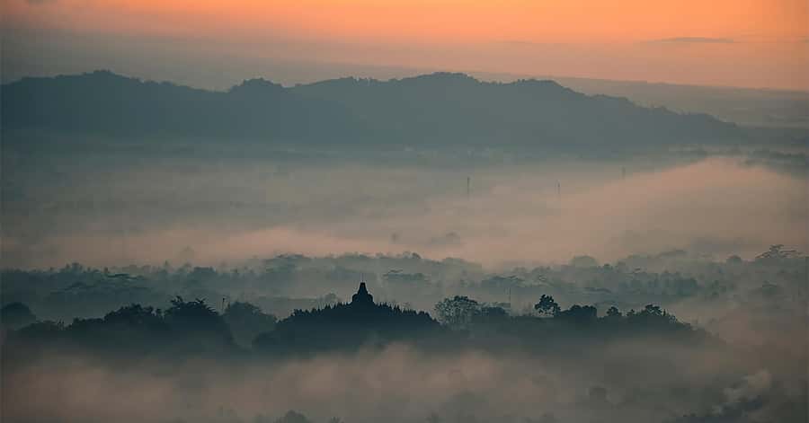 Yogyakarta: Sunrise Borobudur & Prambanan, with lunch option - Why Setumbu Sunrise makes Borobudur feel different