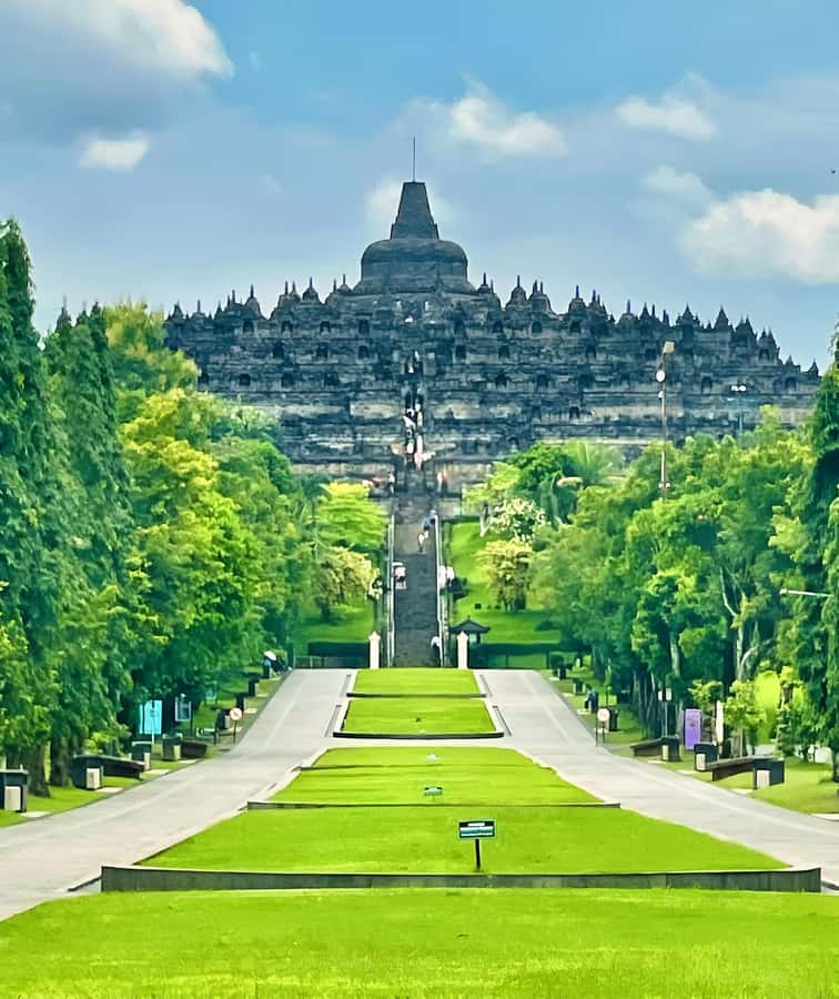 Yogyakarta; Sunrise from Borobudur Temple & Prambanan Guided - What to bring, what not to bring, and how to handle rainy sunrise reality