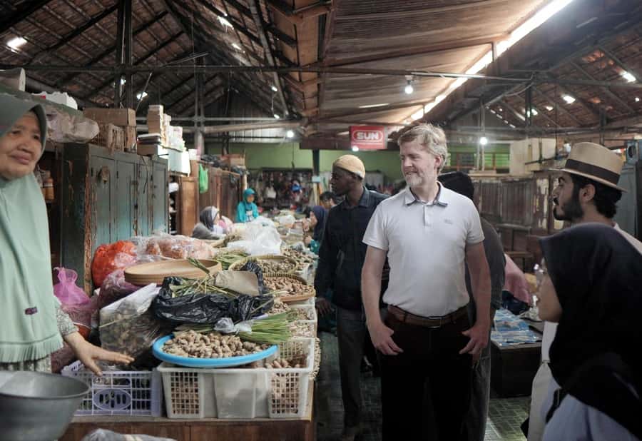 Yogyakarta: The Oldest Neighborhood Walking Experience - Kotagede’s Old Lanes: Why This Walking Tour Works