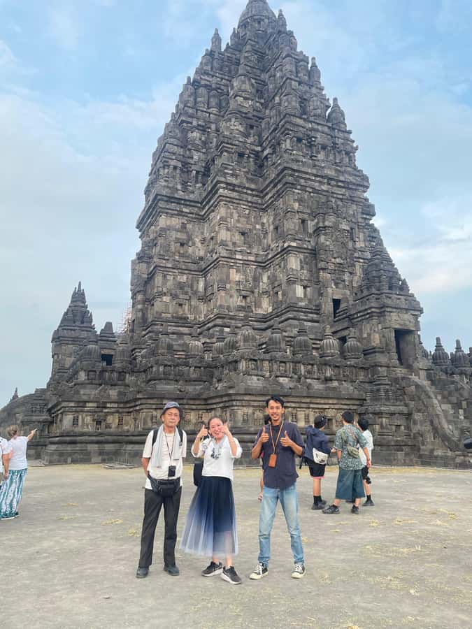 Yogyakarta to Everywhere: Car/Van Trip with Driver & Guide - Ganjar and the Power of Good Communication on the Road