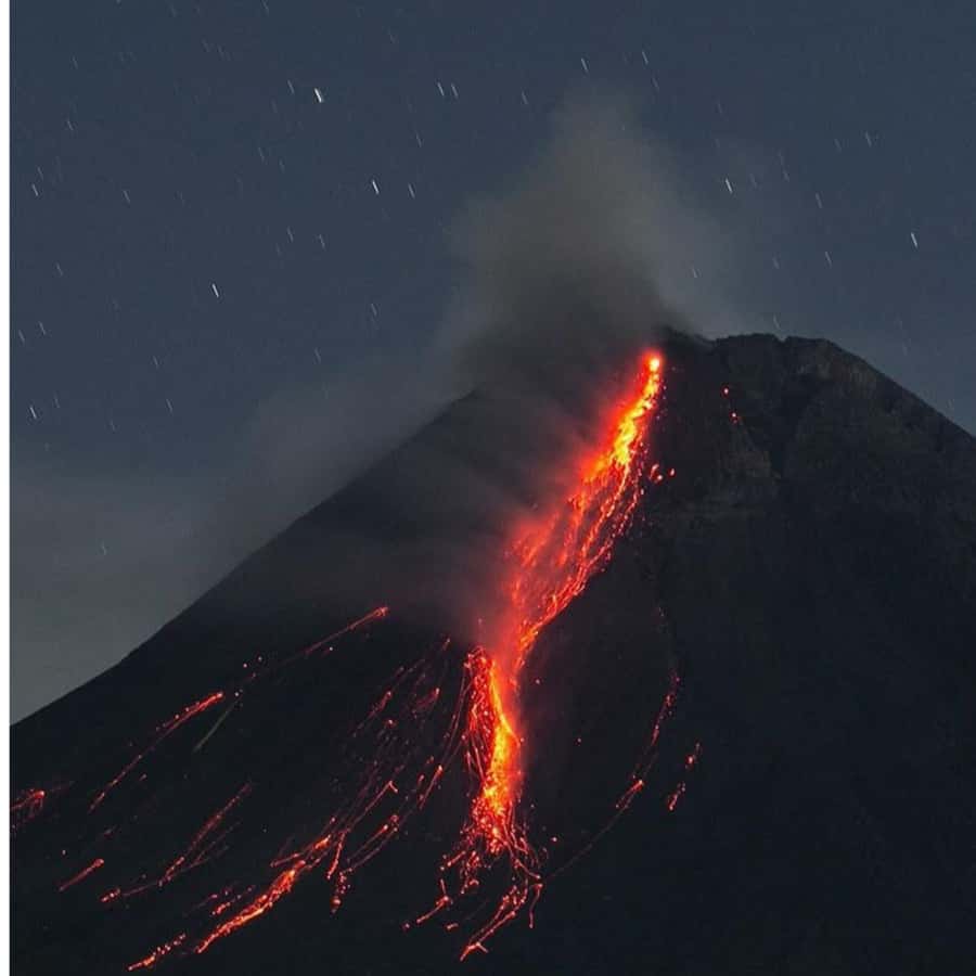 Yogyakarta Volcano: Merapi Volcano on Hilltop (Lava Viewing) - Key moments that make this Merapi night tour worth it