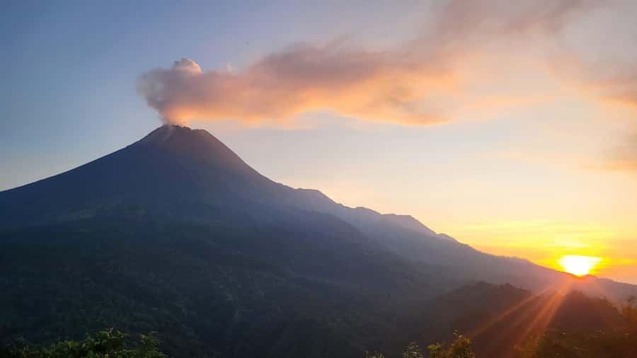 Yogyakarta Volcano: Mount Merapi on Hilltop (Lava View) - Turgo Hill Option: Steps, Torchlight, and Yogyakarta’s Night Glow