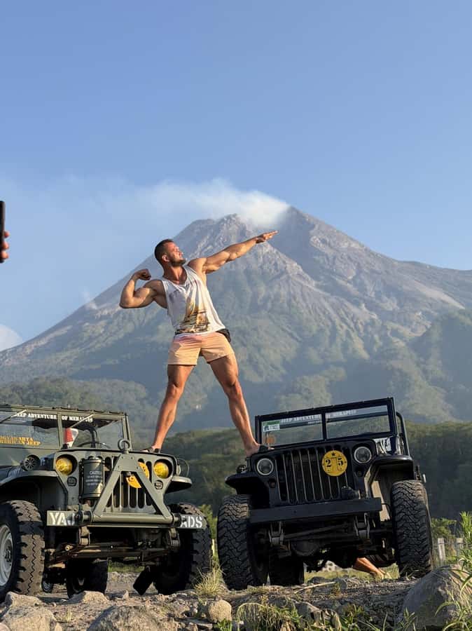 Yogyakarta:Mount Merapi Sunrise, Jomblang Cave & Pindul Cave - Small group and English live guiding: how Hati Tour and Transport keeps it smooth