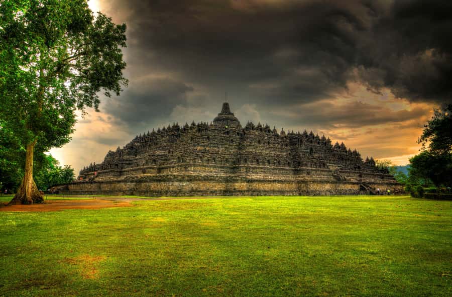 Yogyakrta to bali:Borobudur,prambanan,bromo,ijen,tumpak sewu - Java at Full Speed: Borobudur to Bali in Five Days