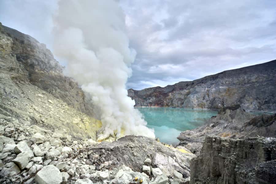 Yogyakrta to bali:Borobudur,prambanan,bromo,ijen,tumpak sewu - Ijen After Dark: Blue Flames and a Real Night Trek