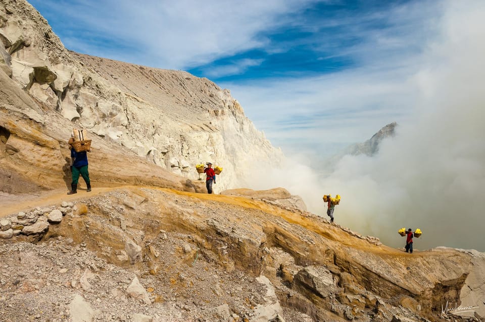 Yogyakrta to bali:Borobudur,prambanan,bromo,ijen,tumpak sewu - Comfort vs Effort: How to Handle Bromo and Ijen
