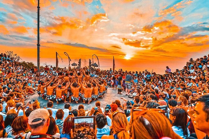 ️Uluwatu Temple Sunset & Kecak Fire Dance Tour - Jimbaran After Dark: Optional Dinner by the Bay